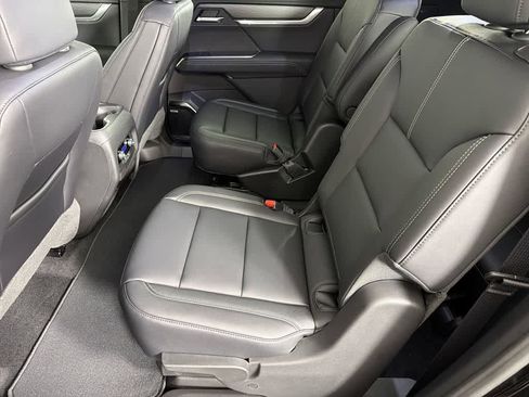 New 2026 GMC Acadia Elevation w/ Elevation Premium Package image 39