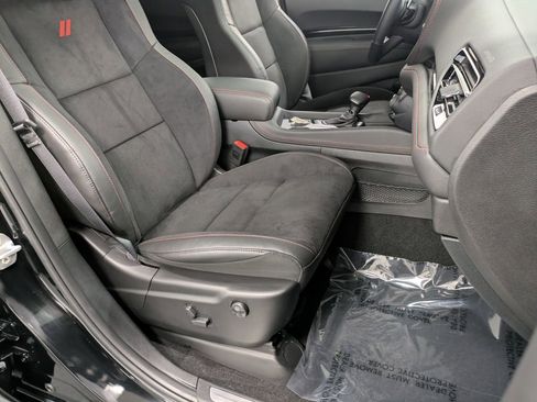 Used 2025 Dodge Durango GT image 28