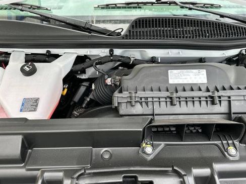 New 2026 Chevrolet Express 2500 w/ Driver Convenience Package RWD image 30