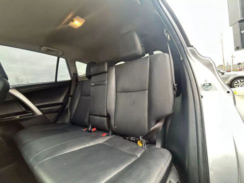Used 2017 Toyota RAV4 Limited image 18