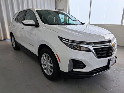 Used 2024 Chevrolet Equinox LT FWD image 4