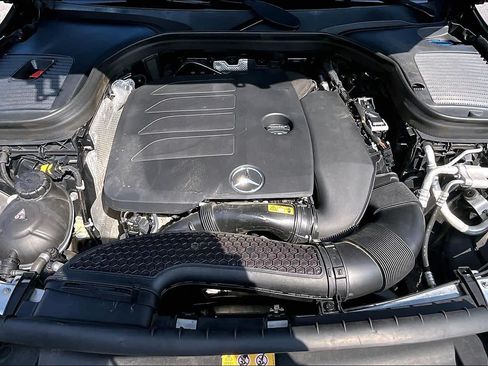 Used 2020 Mercedes-Benz GLC 300 4MATIC Coupe image 32