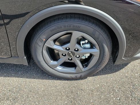 New 2026 Kia K4 FWD image 37