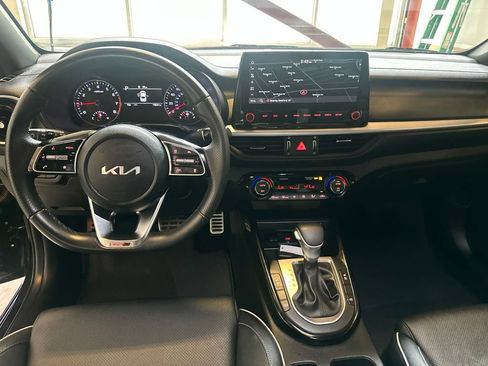 Used 2023 Kia Forte GT-Line w/ GT-Line Premium Package FWD image 29