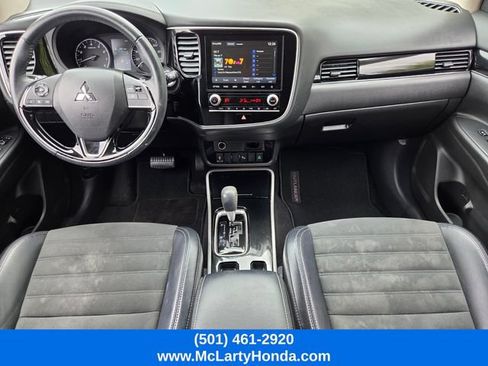 Used 2020 Mitsubishi Outlander SE FWD image 14
