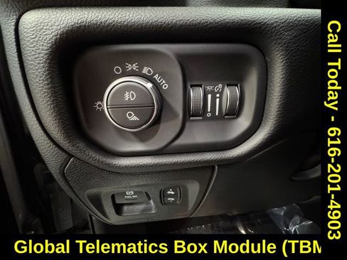 Used 2022 RAM 1500 Laramie image 22