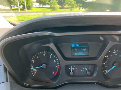 Used 2016 Ford Transit 350 XL RWD image 19