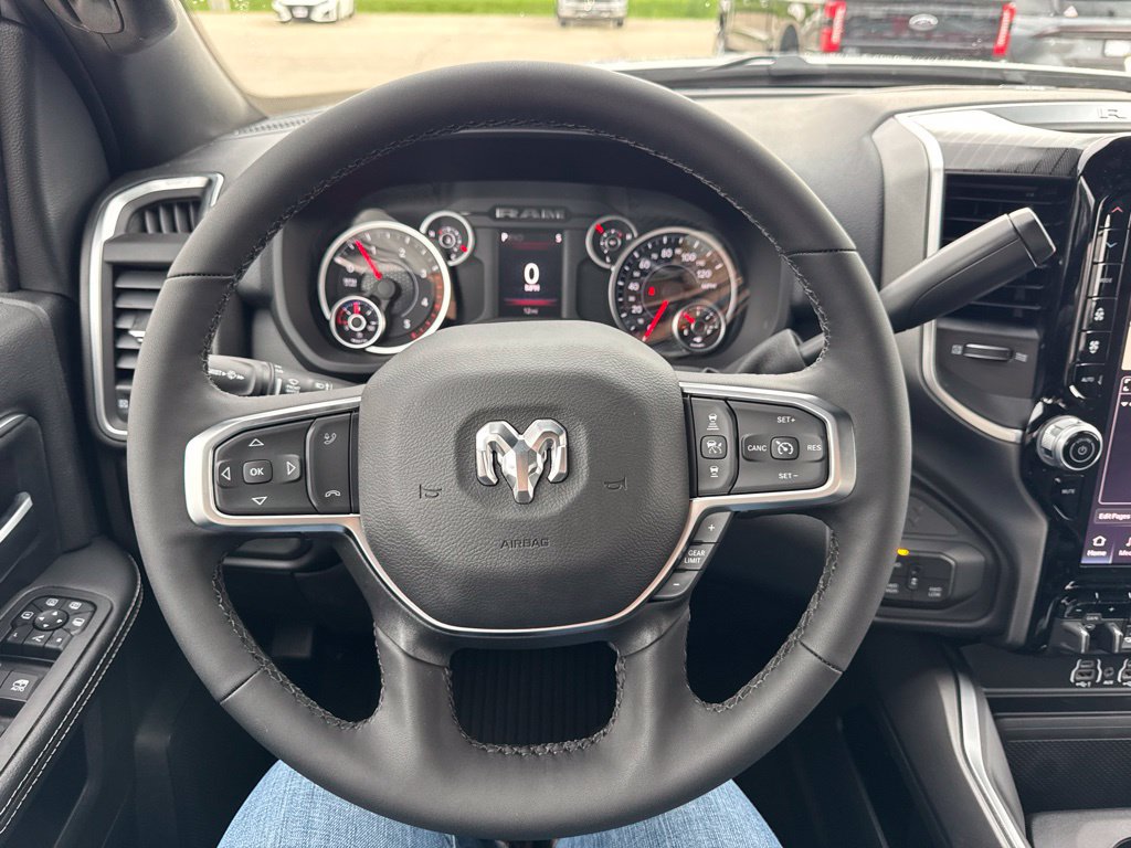 New 2027 RAM 3500 Big Horn AWD/4WD image 11