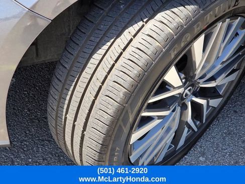 Used 2024 Nissan Altima 2.5 SV FWD image 19