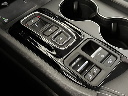 New 2025 Honda Pilot EX-L image 32