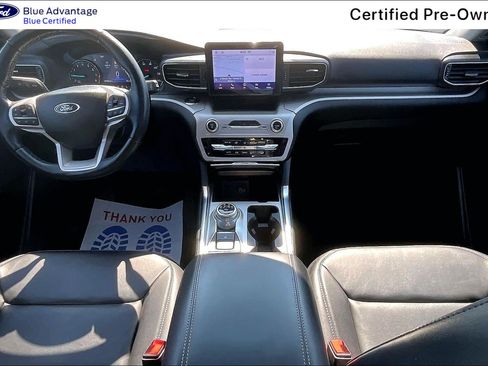 Used 2023 Ford Explorer XLT w/ Equipment Group 202A AWD/4WD image 14