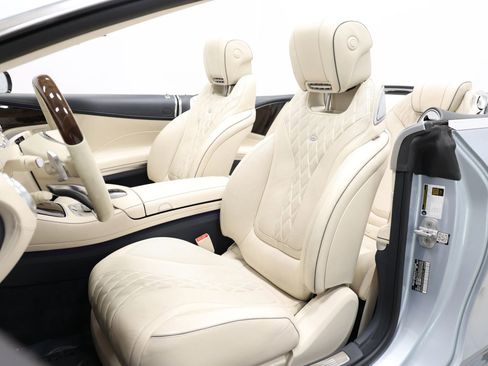 Used 2017 Mercedes-Benz S 550 Cabriolet image 12
