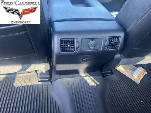 Used 2020 Toyota Tundra SR5 w/ SR5 Upgrade Package RWD image 25