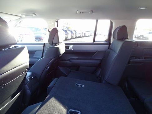 New 2026 Hyundai Santa Fe SE image 10