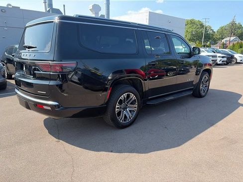 Certified 2024 Jeep Wagoneer L Series II w/ Flexible Seating Group AWD/4WD image 5