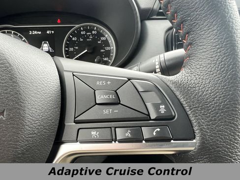 Used 2025 Nissan Versa SR w/ Trunk Package image 7