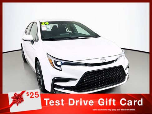 Used 2024 Toyota Corolla SE image 1