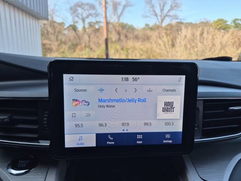 Certified 2023 Ford Explorer XLT w/ Equipment Group 202A image 34