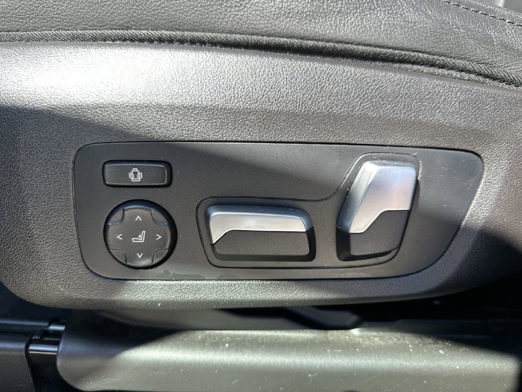 Used 2021 BMW X3 xDrive30i w/ Premium Package AWD/4WD image 35