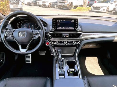 Used 2022 Honda Accord Sport image 14