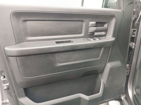 Used 2018 RAM 1500 Express w/ Express Value Package image 23