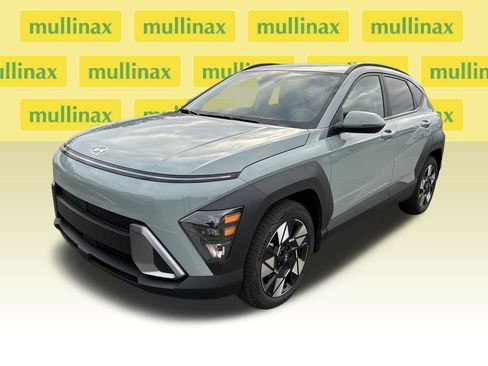 Used 2025 Hyundai Kona SEL image 6