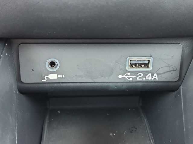 Used 2025 Subaru Outback AWD/4WD image 20