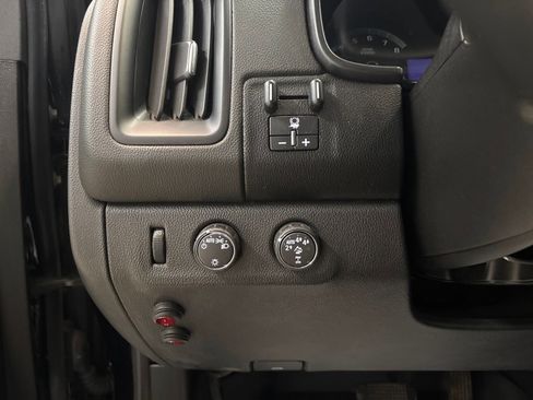 Used 2019 Chevrolet Colorado ZR2 AWD/4WD image 17