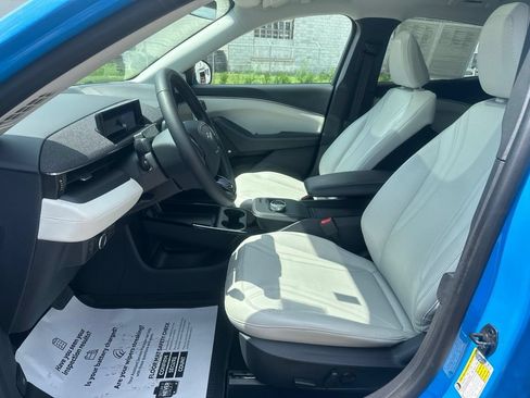 Used 2022 Ford Mustang Mach-E Premium AWD/4WD image 14