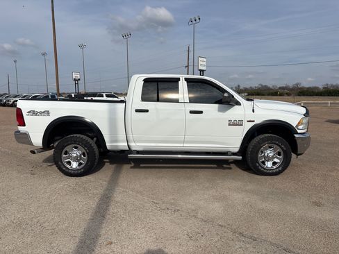 Used 2018 RAM 2500 Tradesman w/ Chrome Appearance Group image 7