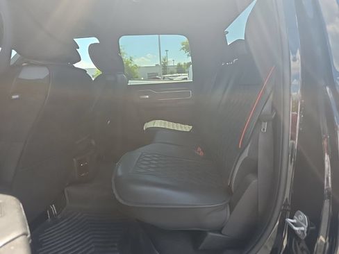 Used 2022 RAM 2500 Big Horn AWD/4WD image 11