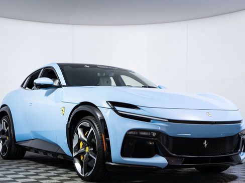 Used 2025 Ferrari Purosangue image 3