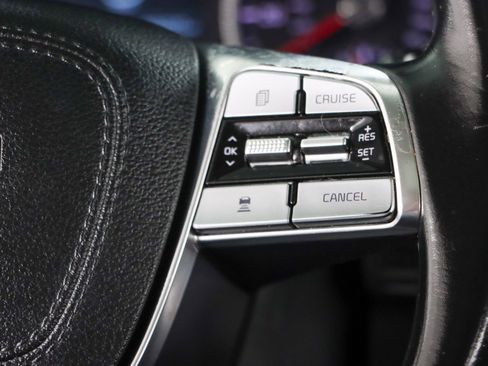 Used 2022 Kia Telluride S FWD image 14