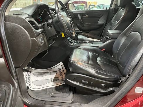 Used 2015 Chevrolet Traverse LT image 4