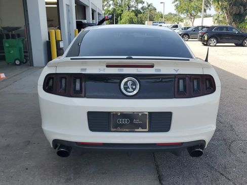 Used 2013 Ford Mustang Shelby GT500 RWD image 6