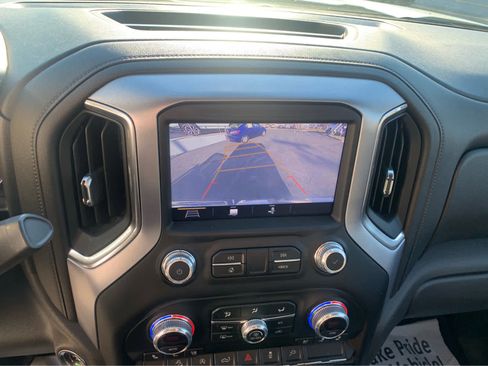 Used 2019 GMC Sierra 1500 SLT w/ SLT Premium Package image 16