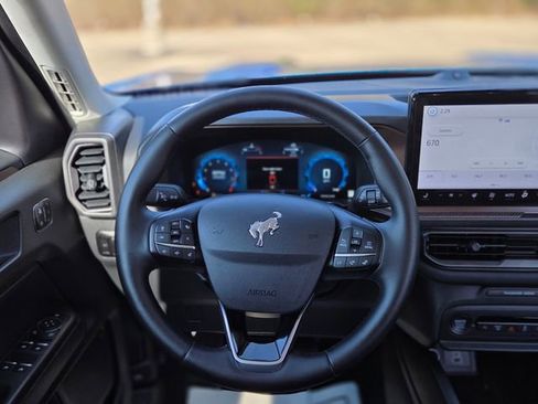 Used 2025 Ford Bronco Sport Outer Banks w/ Outer Banks Tech Package+ image 21