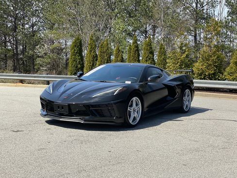 Used 2020 Chevrolet Corvette Stingray Coupe w/ 1LT image 12