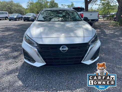 Used 2024 Nissan Altima 2.5 SV FWD image 9