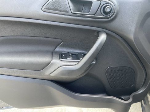 Used 2018 Ford Fiesta SE image 23
