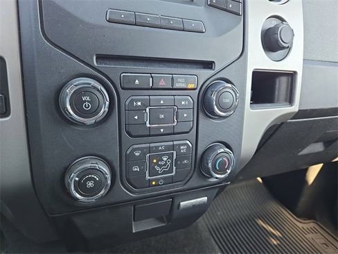 Used 2014 Ford F150 XLT w/ Equipment Group 302A Luxury image 14