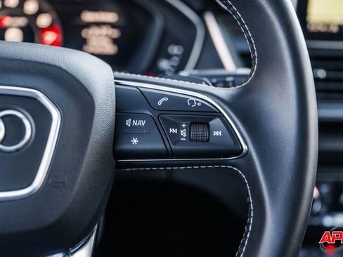 Used 2020 Audi SQ5 Premium Plus w/ Premium Plus Package image 68