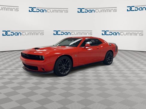Used 2021 Dodge Challenger R/T Scat Pack w/ Plus Package RWD image 4