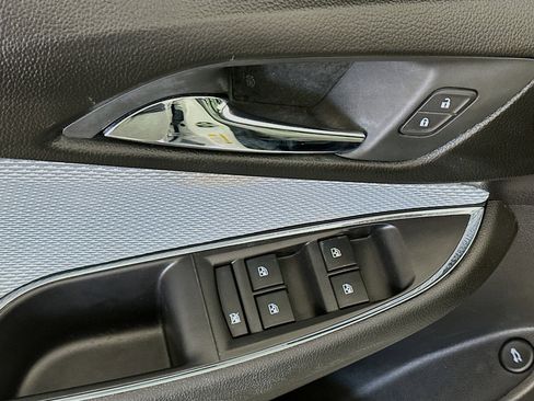 Used 2019 Chevrolet Cruze LT FWD image 15