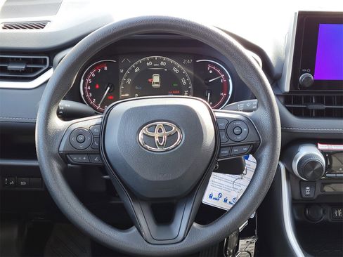 Used 2025 Toyota RAV4 LE image 13