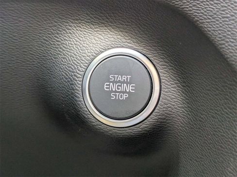 New 2026 Volvo XC40 B4 Core w/ Protection Package Premier image 39