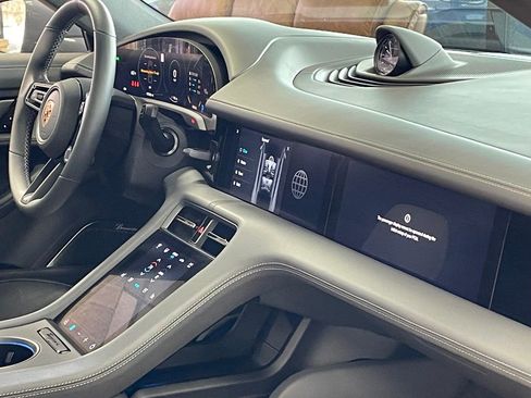 Used 2023 Porsche Taycan Turbo image 36