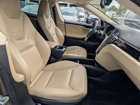 Used 2015 Tesla Model S P85D image 19