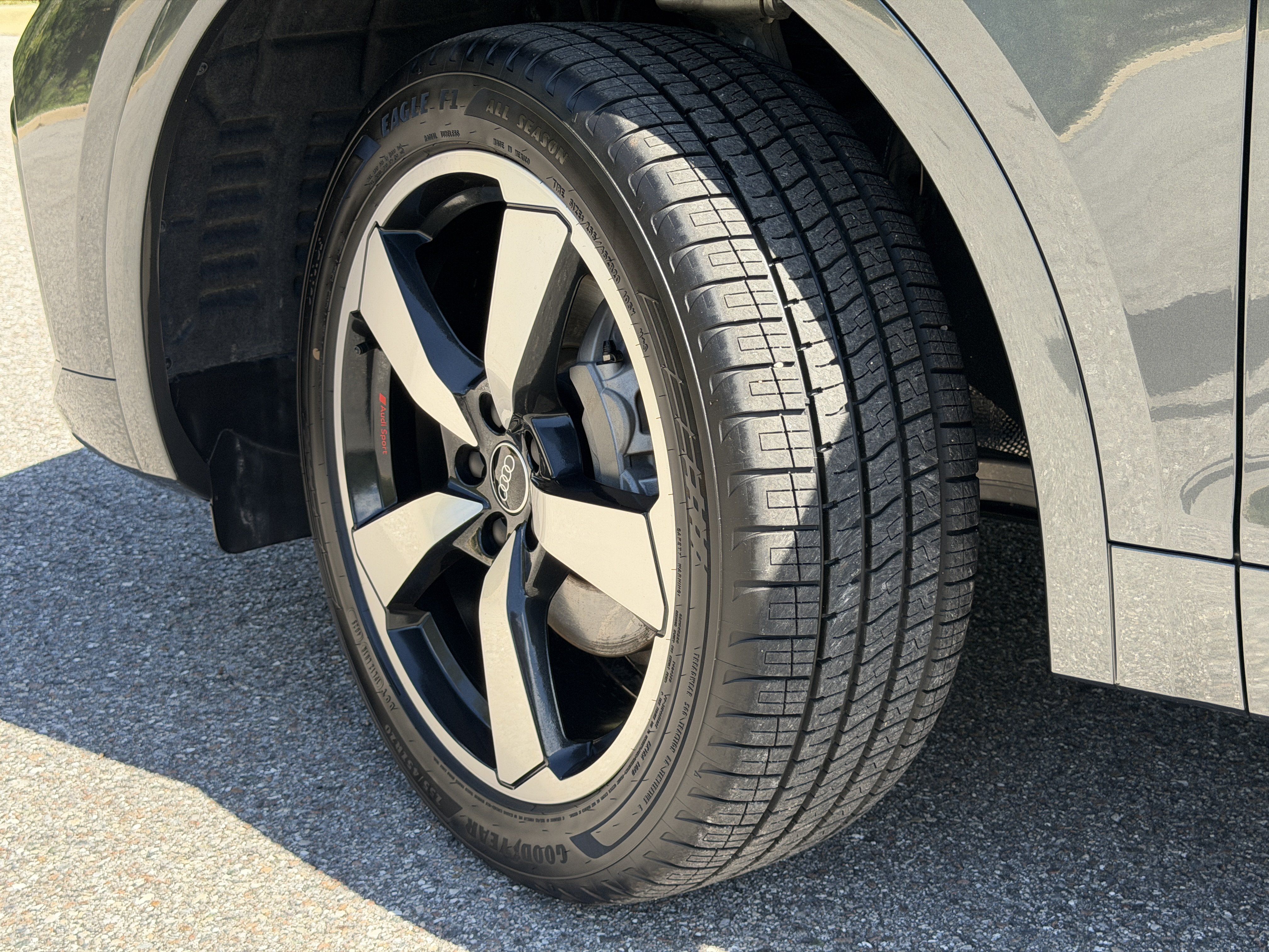 Certified 2023 Audi Q5 2.0T Premium Plus AWD/4WD image 38