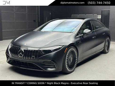 Used 2024 Mercedes-Benz EQS AMG 4MATIC image 1